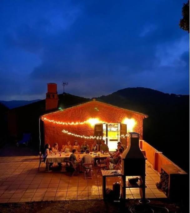 Masia Can Castellar Sant Iscle De Vallalta Ngoại thất bức ảnh