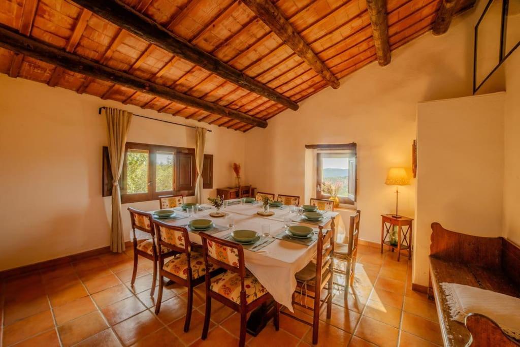 Masia Can Castellar Sant Iscle De Vallalta Ngoại thất bức ảnh